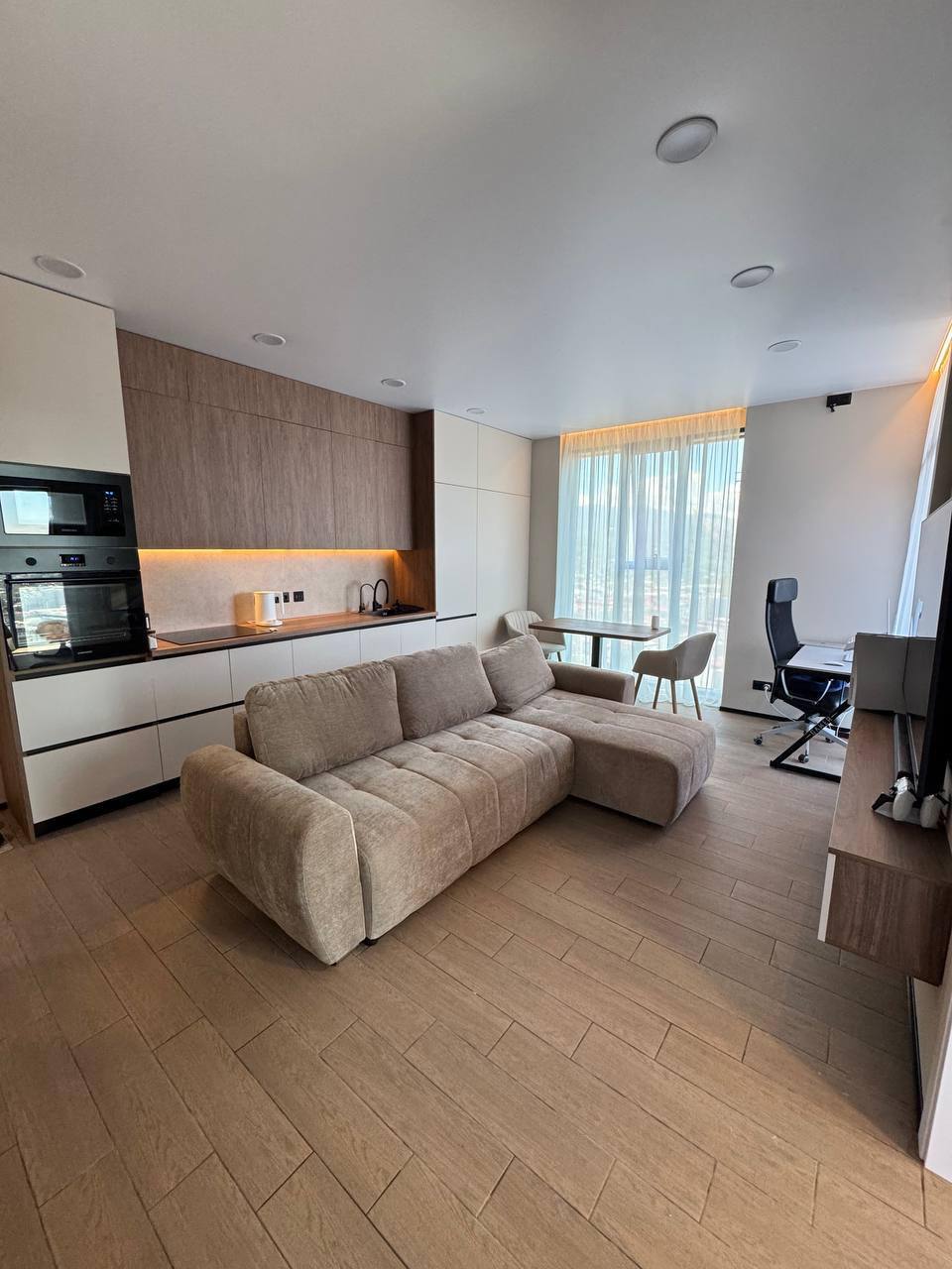 Дизайнерская квартира 2+1 в Black Sea Towers — Photo 2