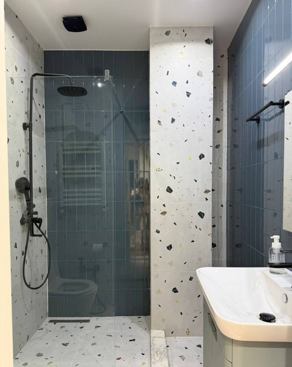 1+1-Wohnung in der Petre-Melikishvili-Straße — Foto 8