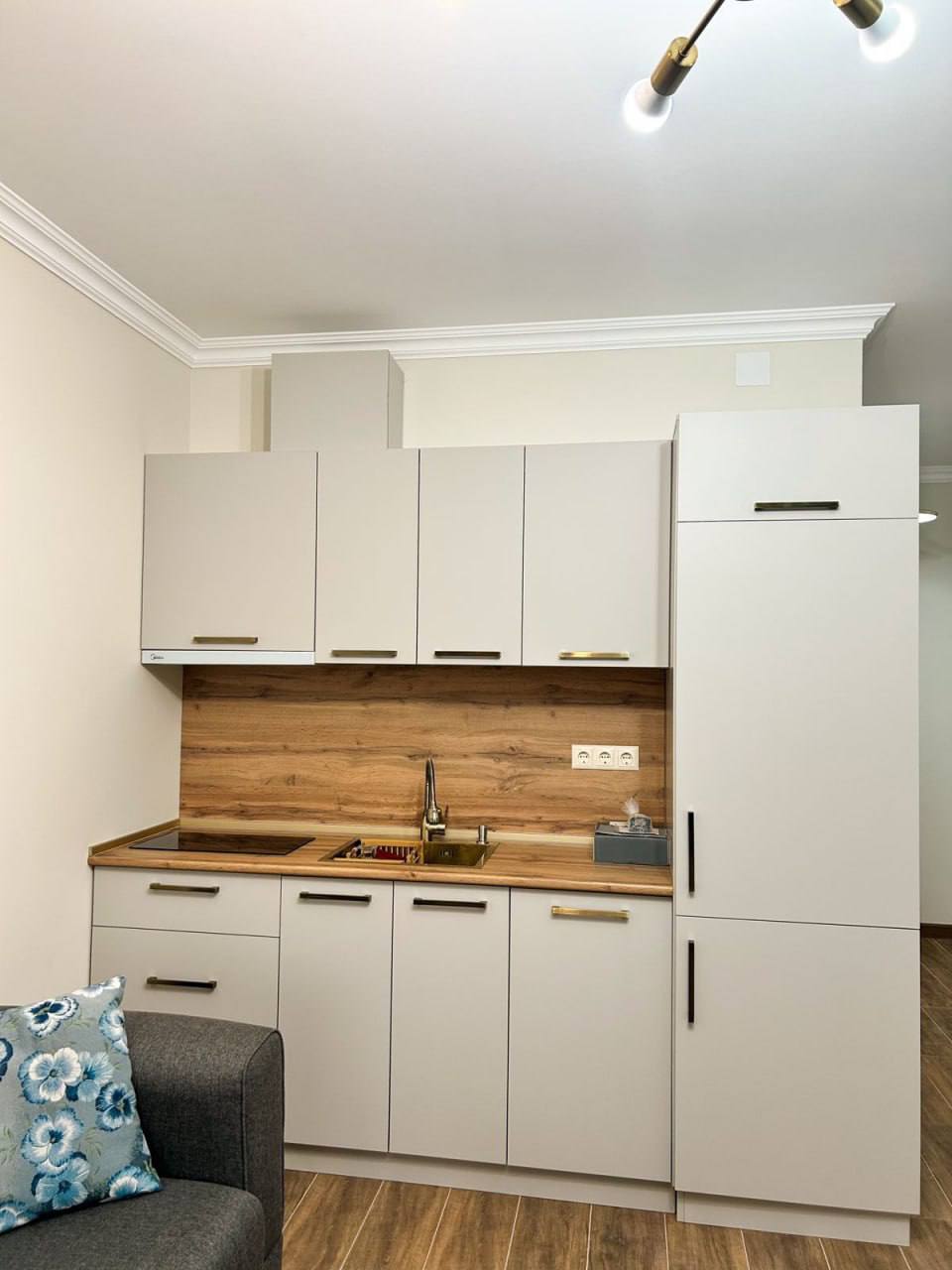 Студия в Bagrationi Residence с видом на Аллею Героев — Foto 4