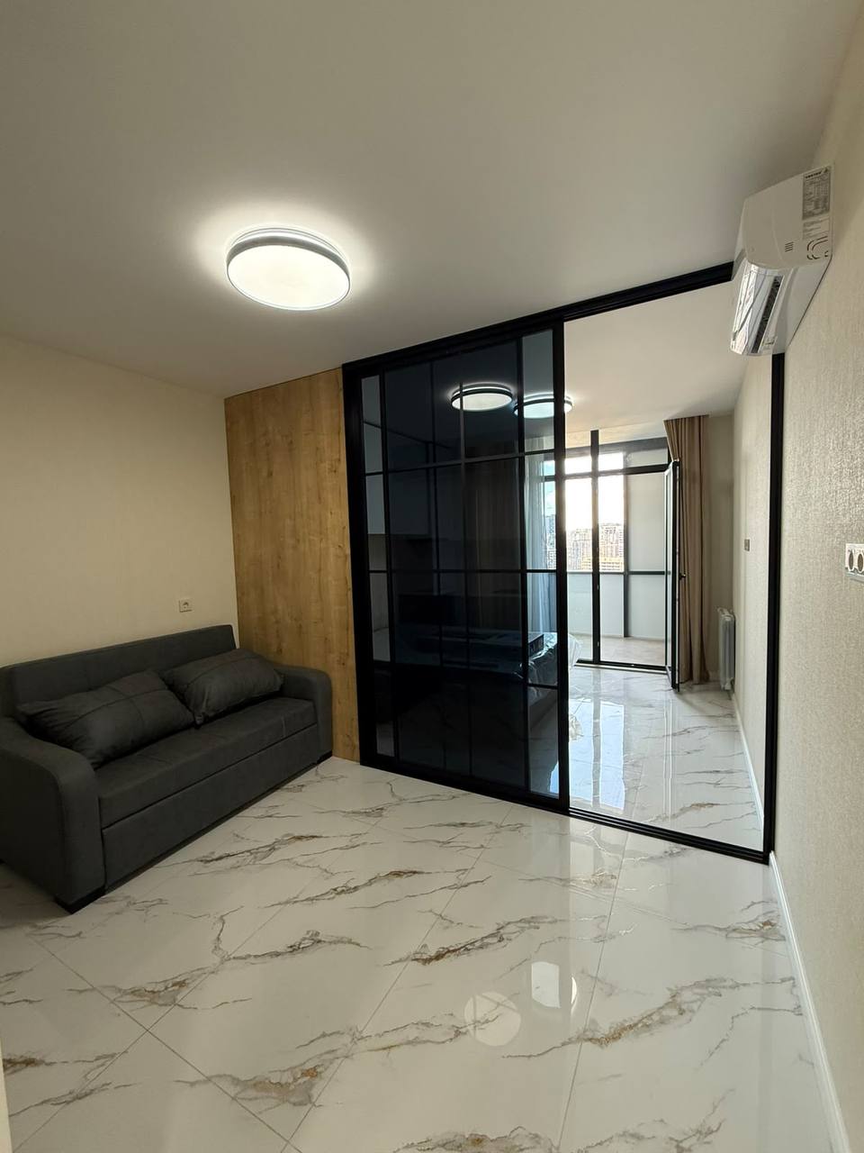 Студия в Bagrationi Residence с видом на стадион